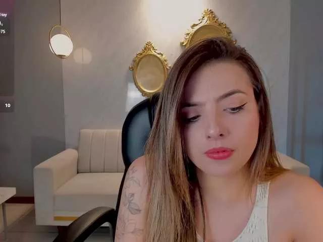 AmyWoods on BongaCams 