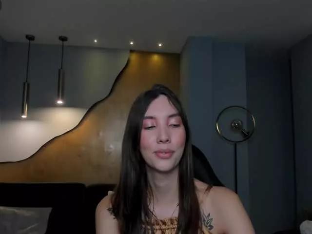 AnaisNin1 on BongaCams 