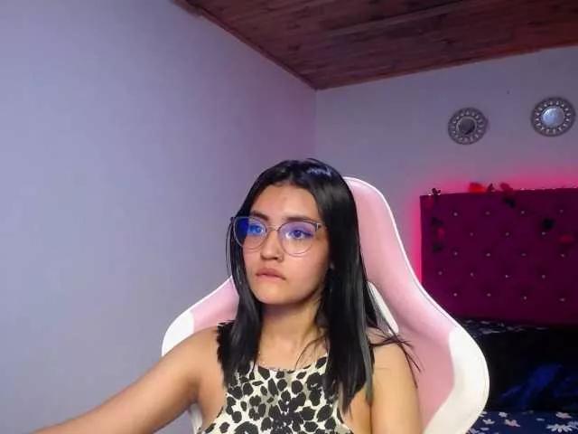 antonellasweetlittle on BongaCams 