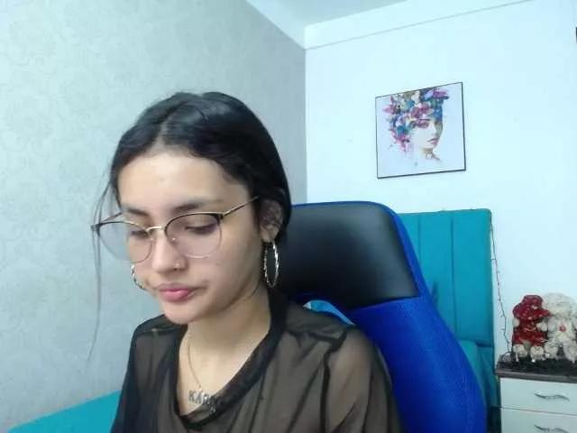 antonellasweetlittle on BongaCams 