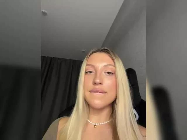 Ariellel on BongaCams 