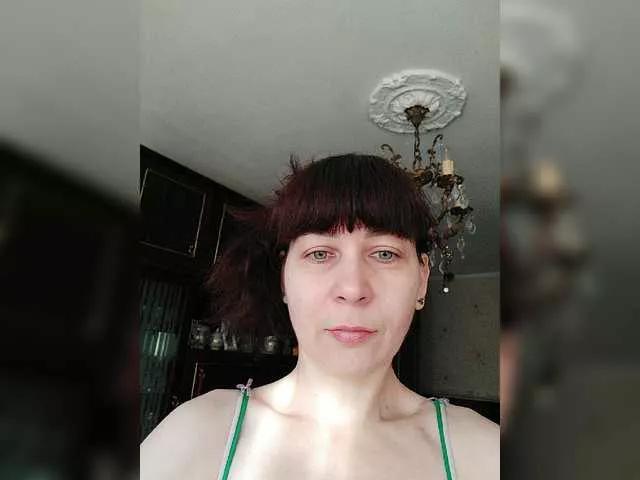 caroliiine on BongaCams 