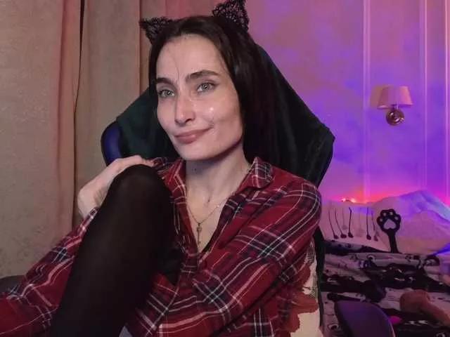 CherryFoxy on BongaCams 