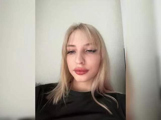 Christi-Candy on BongaCams 