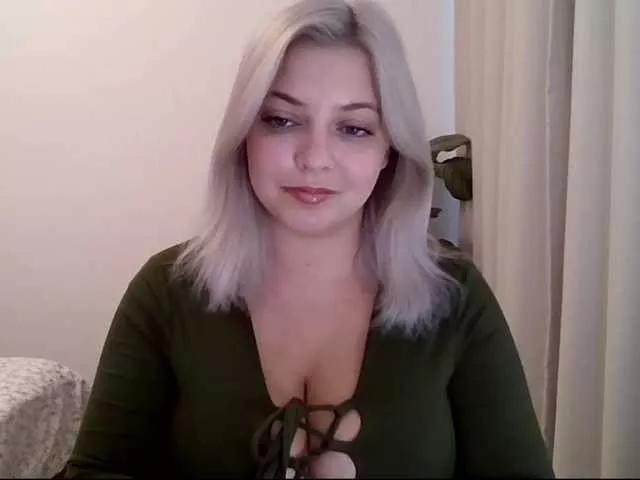 CynthiaGold on BongaCams 