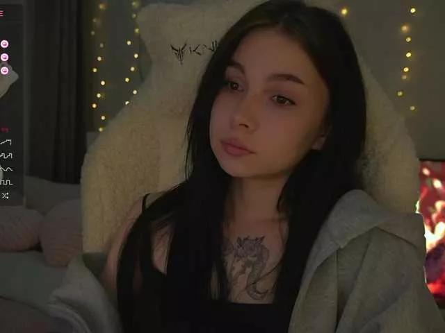 DrammaQueennnn on BongaCams 