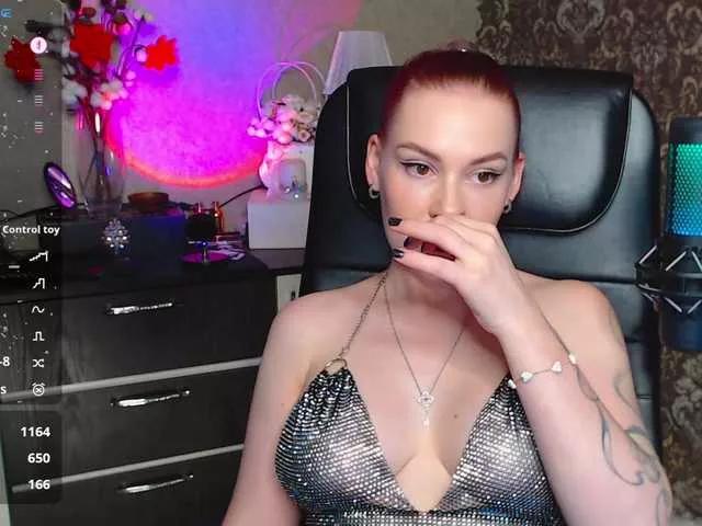 FemdomJOI on BongaCams 