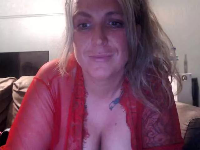 Harleyslut on BongaCams 