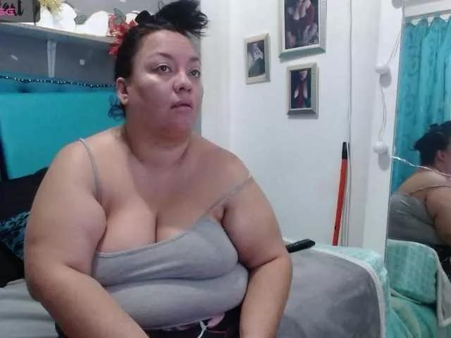 im-helenn on BongaCams 