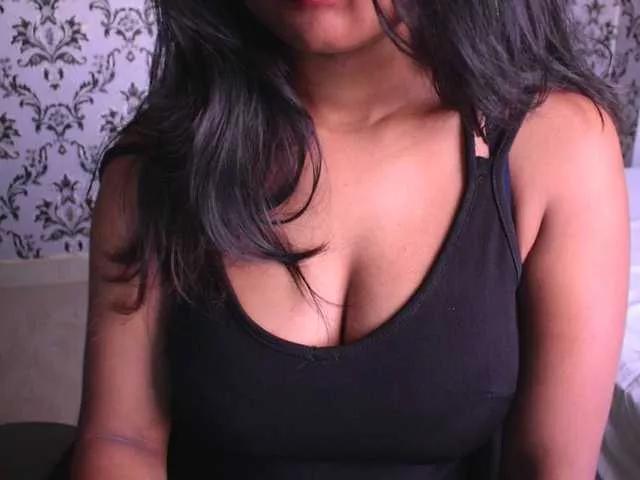 indianpriya on BongaCams 