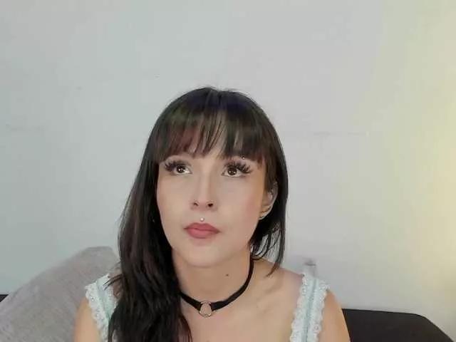 isa-molly on BongaCams 