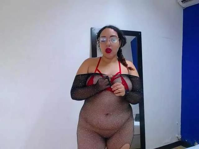 juicy-bignipples on BongaCams 