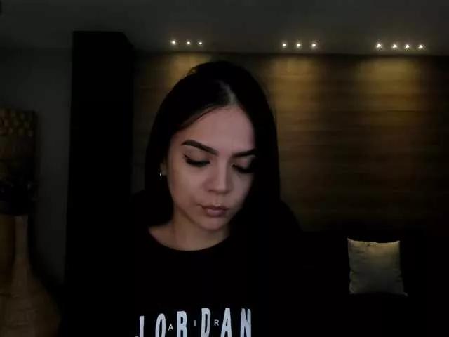 LindseyWoods on BongaCams 