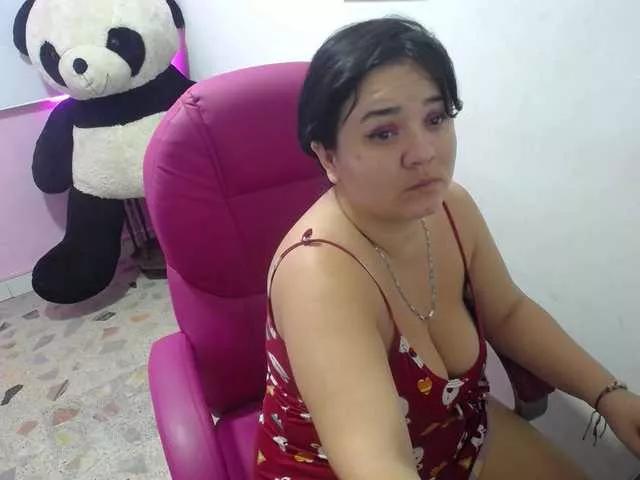 LUCIANA-MONTERO on BongaCams 