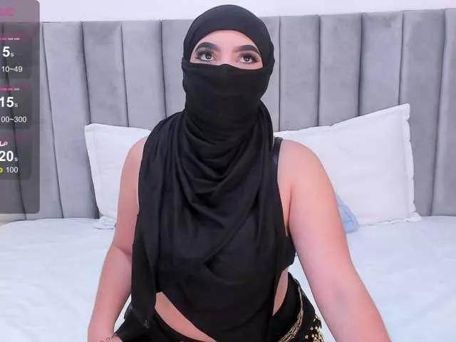 malih- on BongaCams 