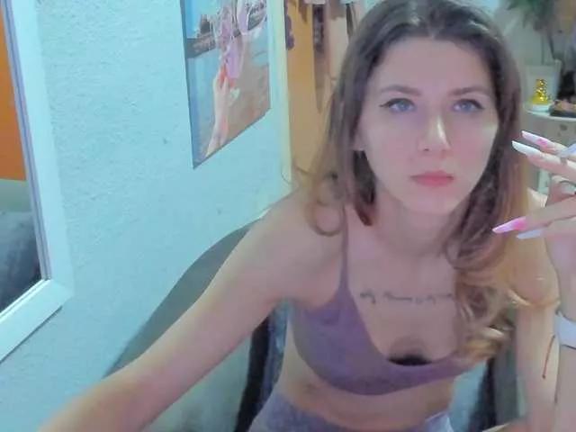 mariemarie03 on BongaCams 