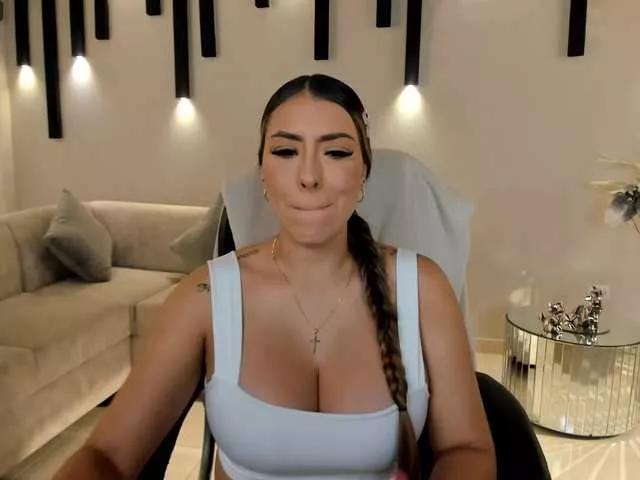 martinnaBonet on BongaCams 