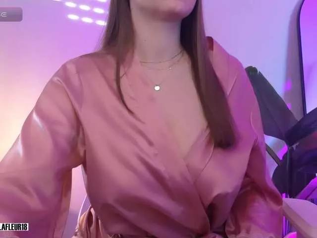 MilaFleur on BongaCams 