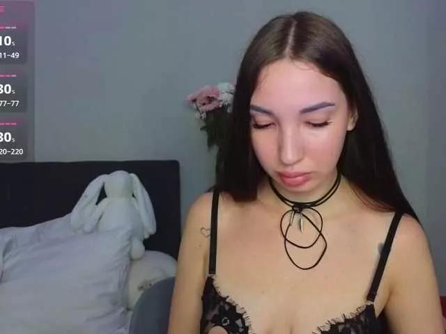 MiLaHHa on BongaCams 