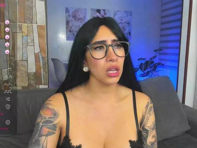 Milanna-smirnov on BongaCams 