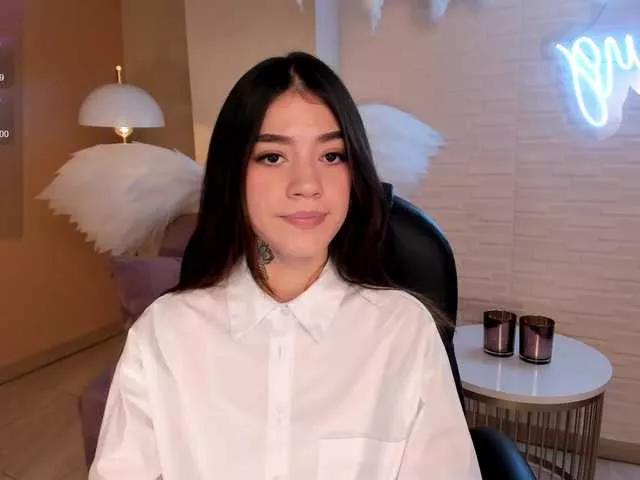 ViolettHansson on BongaCams 