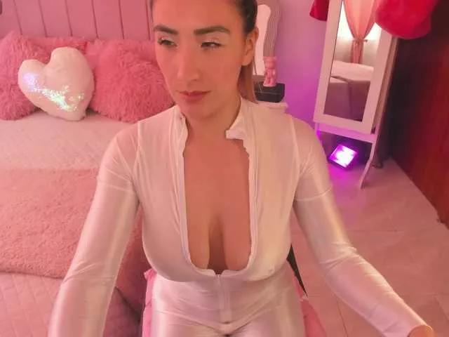 WHITNEY-LOVE on BongaCams 