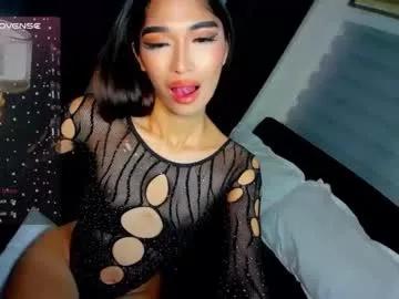 adrianasinclair on Chaturbate 