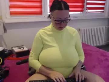 alexie33 on Chaturbate 