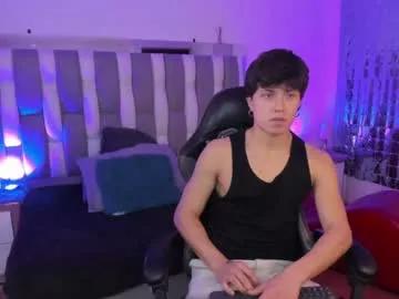 andrew_salvatoresk8 on Chaturbate 