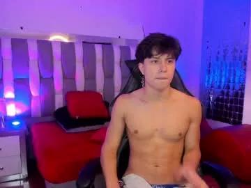 andrew_salvatoresk8 on Chaturbate 