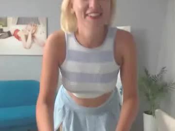 blondy_mom on Chaturbate 