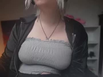 krystalsyxx on Chaturbate 