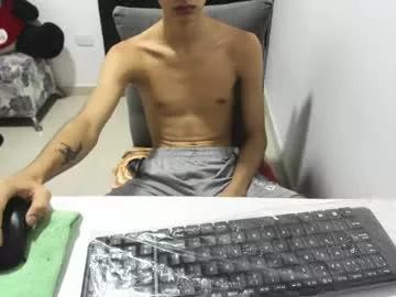 pressure_xxx_420 on Chaturbate 