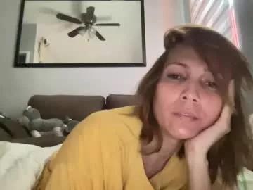 xxsweetbellafox on Chaturbate 