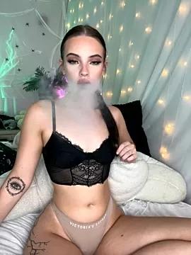 KarissaChantelle on StripChat 