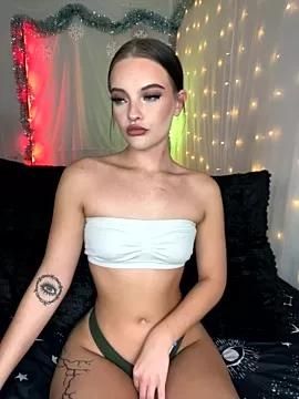 KarissaChantelle on StripChat 