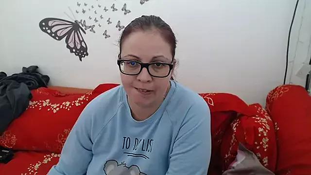 LadyHellene on StripChat 