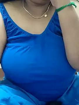 Lathika_tamil on StripChat 