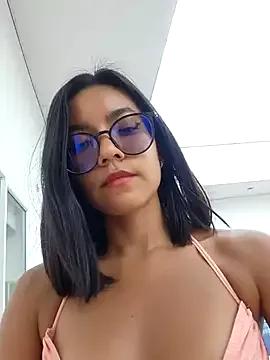 Pretty_Roxxy on StripChat 